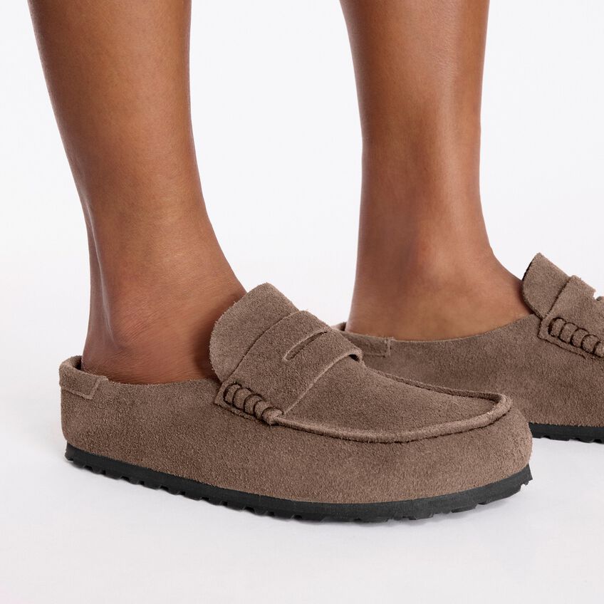 M Naples Wrapped Concrete Grey Suede 1029712