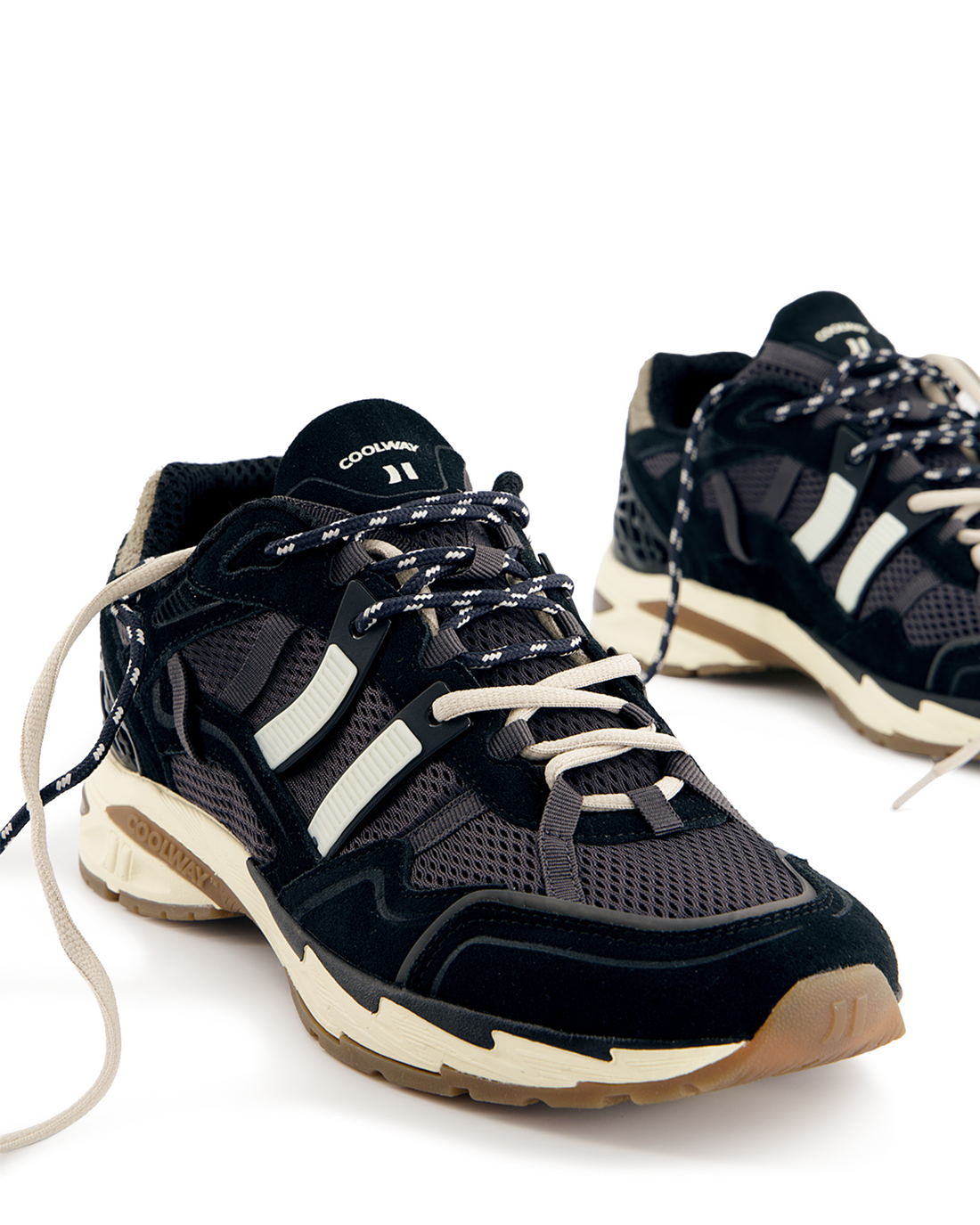 M Oasis Run Black 8603832-0001