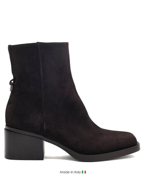 E4421 Dark Brown Boot Suede