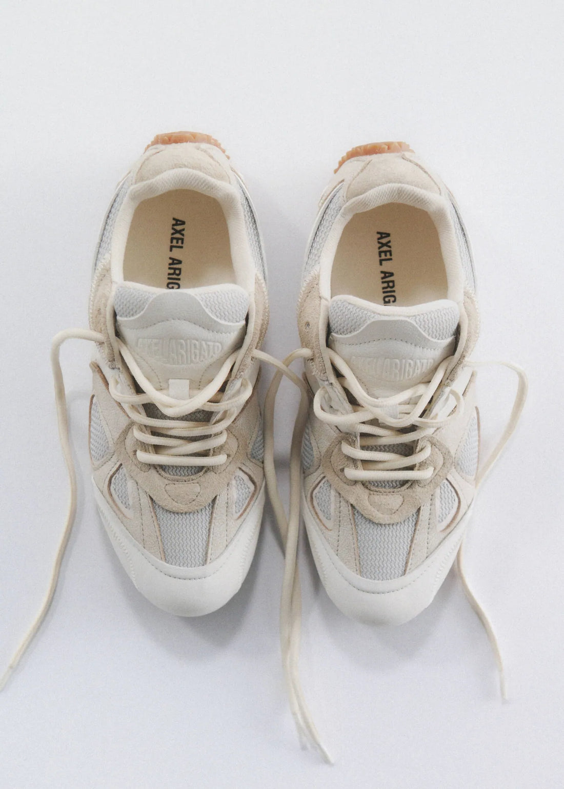 M Slow Runner Off White/Gum F3548001