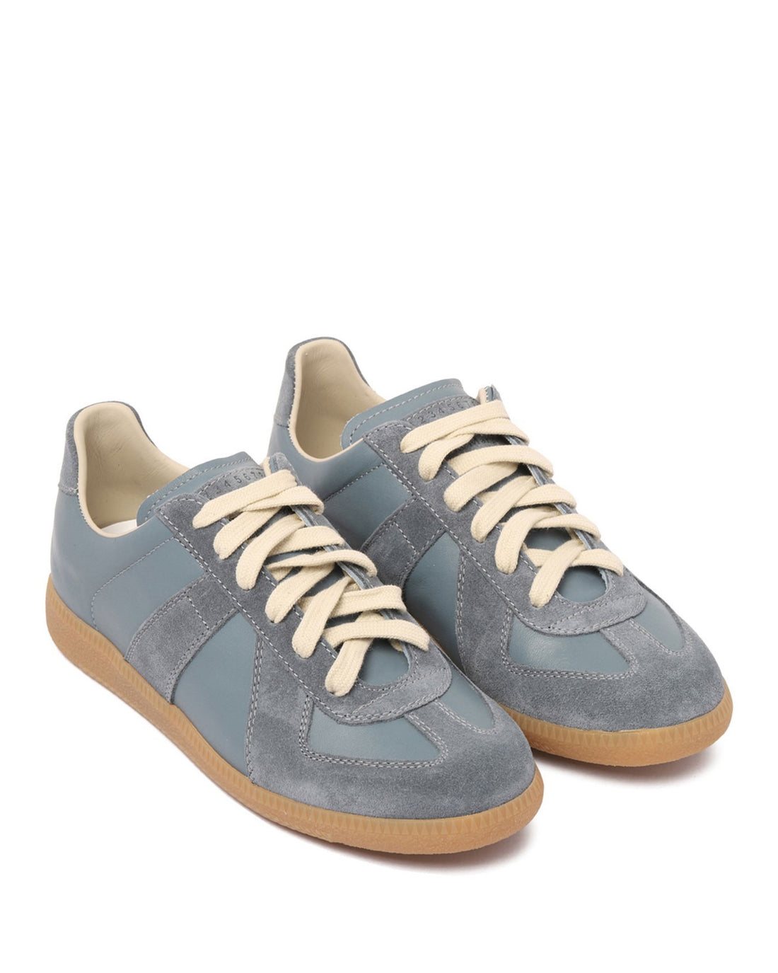 M Replica Cloud S57WS0236