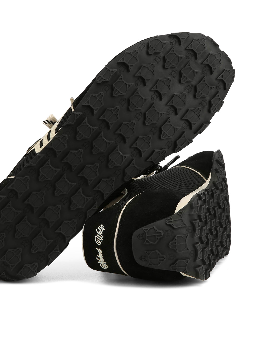Lightning Black Mesh